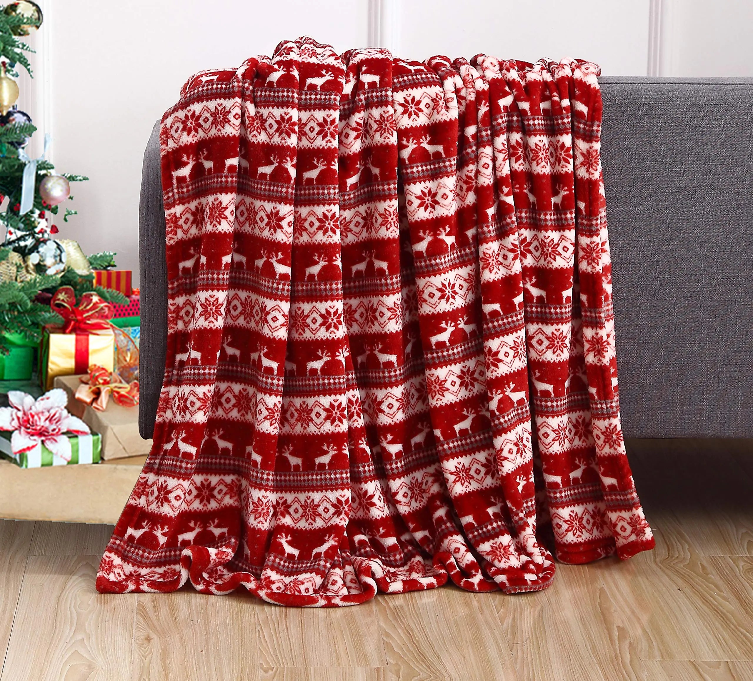 Elegant Comfort Luxury Velvet Super Soft Christmas Prints Fleece Blanket-Holiday Theme Home Décor Fuzzy Warm and Cozy Throws for Winter Bedding Couch and Gift 50 x 60 inch Double Reindeer